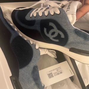 100% authentic denim Chanel sneaker never been worn brand new, comes everything